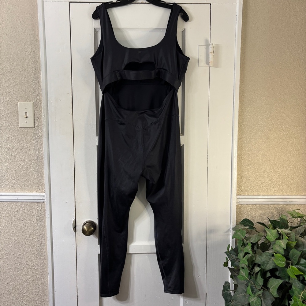 Fabletics Motion 365+Shine Jumpsuit Bodysuit - image 5